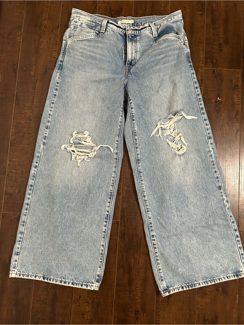 Levi's Light Blue High-Rise Distressed Women’s Jeans - Picture 2 of 4